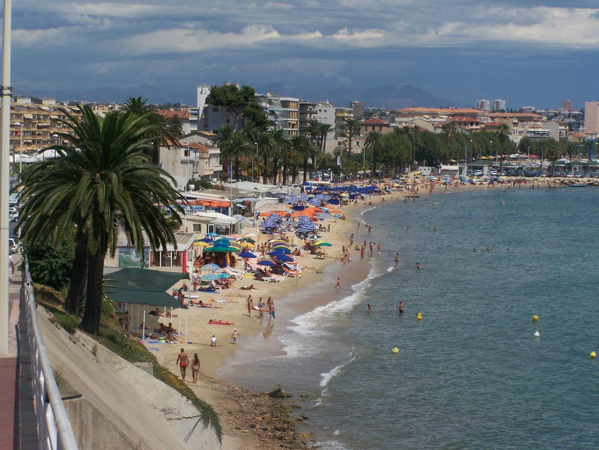 Magnifique Studio Hypercentre Trains Plages Au Coeur De Golfe-Juan Εξωτερικό φωτογραφία